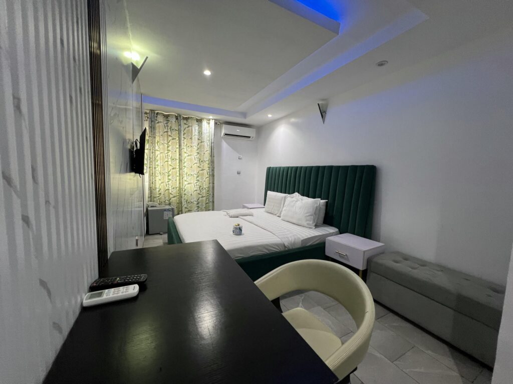 premium 20_compressedtoupload